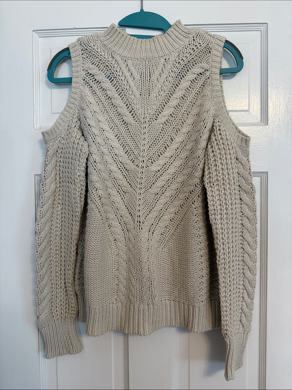 Aeropostale Cream Cold-Shoulder Cable Knit Sweater